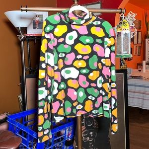 Nooworks turtleneck in Eggs